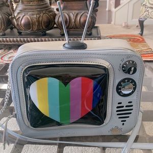 Betsey Johnson Retro bag 🔥